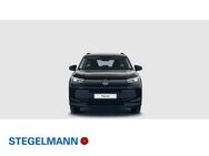 VW Tiguan, 1.5 l eTSI OPF Basis, Jahr 2022 - Lemgo