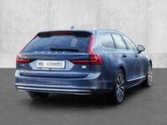 Volvo V90 Kombi Plus Bright Recharge Plug-In Hybrid AWD T6 Twin Engine EU6d StandHZG AHK digitales Cockpit - Aachen