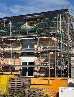 Haus zum ausbauen! Neubau-Doppelhaushälften in Schlangen - Schlangen