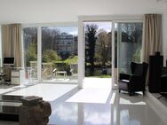 Direkte Seelage - Sanierte Wohnung mit Garten, Terrasse, 3 Stellplätze - provisionsfrei - Berlin