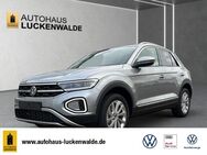 VW T-Roc, 1.5 TSI Style R, Jahr 2022 - Luckenwalde