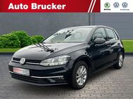 VW Golf, 1.0 TSI VII Comfortline 2-Zonen, Jahr 2017 - Schmalkalden