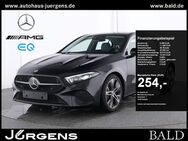 Mercedes A 200, Progressive Burm 18, Jahr 2023 - Lüdenscheid