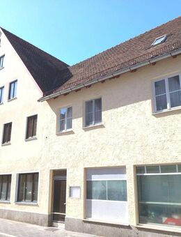 Kapitalanlage: Mehrfamilienhaus mit 11 Wohnungen mitten in der Altstadt - Nördlingen