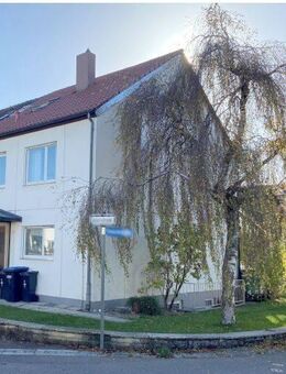 Lichtdurchflutete Doppelhaushälfte in beliebter Wohngegend in Eislingen - Eislingen (Fils)