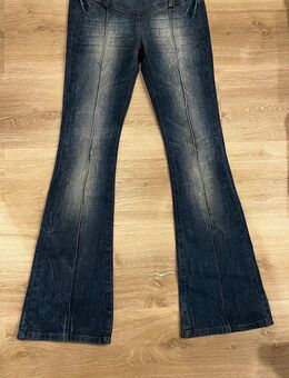 Y2K 90s bootcut Jeans, Reißverschluss hinten wie Miss Sixty - Soltau