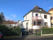 Provisionsfrei für Kaufende: Elegantes Einfamilienhaus in Toplage von Obertshausen! - Obertshausen