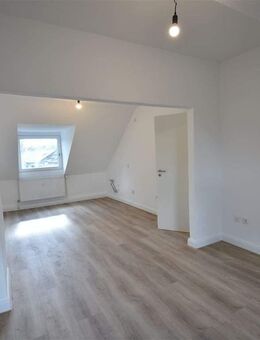 Singles aufgepasst! Renoviertes Apartment in DU-Meiderich - Duisburg