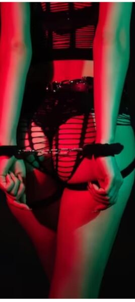 NEU in Essen 🔥 heiße ALEXIS (35) mit TOP Figur 🔥 Super Service von A - Z 🔥