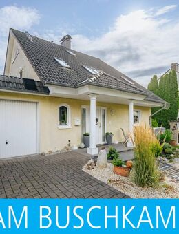 Elegantes Einfamilienhaus mit Einliegerwohnung auf Erbpachtgrundstück - Bielefeld