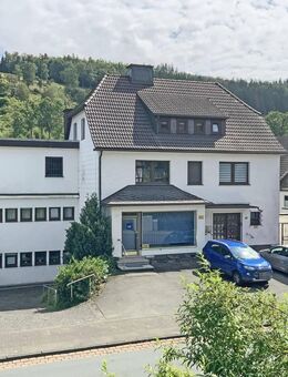 Vermietetes Wohn- und Geschäftshaus in Winterberg-Züschen - Winterberg