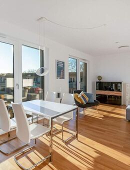 Lichtdurchflutete Neubauwohnung mit Südbalkon an der Victoriastadt - Berlin