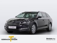 Skoda Superb Combi 1.4 iV STYLE MATRIX PANO STDHZ AHK - Bochum