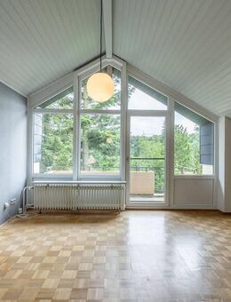Freie 2-Zimmer-Eigentumswohnung mit Loggia und Balkon in Malente - Malente
