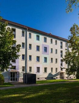 Wir sanieren für Sie! 3 Zimmer-Wohnung im EG mit Balkon in Merseburg - Merseburg