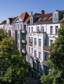 Praktisch geschnittene 3 Zimmerwohnung mit Wannenbad nahe Schloss Charlottenburg - Berlin
