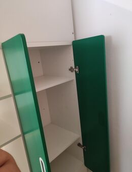 Hochbett mit eingebautem Schreibtisch und Kleiderschrank - Köln