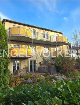 LICHTDURCHFLUTETE 4-ZIMMER- DACHGESCHOSSWOHNUNG MIT ZWEI BALKONEN UND STELLPLATZ IN DER SÜDSTADT - Braunschweig