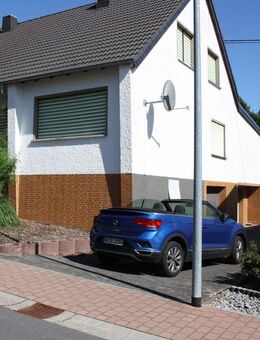 Solides Zweifamilienhaus mit hohen Freihzeitwert - Caan
