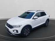 VW T-Roc, 1.5 TSI Move Life, Jahr 2022 - Sigmaringen