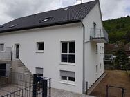 4 - Zimmer Erdgeschoßwohnung mit schöner Einbauküche und Stellplatz - Lorch (Hessen)