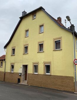 Doppelhaushälfte mit Zehntscheune bilden den Rheingräflischen Hof - Meddersheim