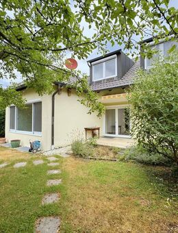 Charmante, sonnige Doppelhaushälfte mit viel Platz für die Familie - Krailling