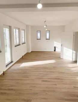 Modernisierte Erdgeschosswohnung mit Terrasse und Garten - Aglasterhausen