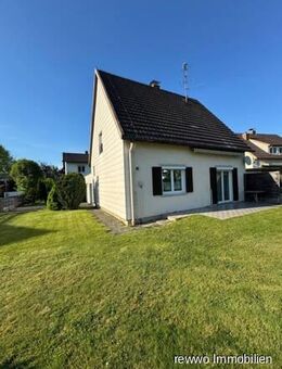 Einfamilienhaus mit Garage in ruhiger Lage zu verkaufen - Mühldorf (Inn)
