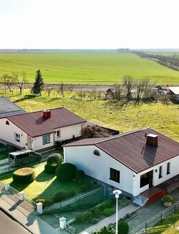 Renovierungsbedürftig, aber solide: Bungalow mit Terrasse & geräumigem Keller in Spornitz - Spornitz