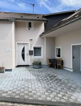 Umfassend sanierte Doppelhaushälfte - Einziehen und wohlfühlen! - Oberweis