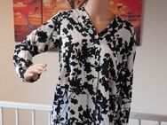 Damen Bluse Tunika schwarz/weiß Blumen Gr. 36 - NEU - - Dormagen