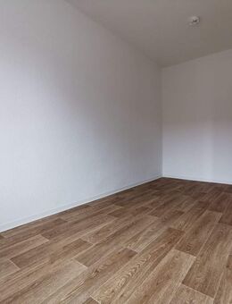 * Roßlau * Balkonwohnung * einzugsbereit * - Dessau-Roßlau