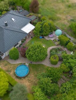 Eleganter Winkelbungalow mit Gartenidylle und Ausbaureserve - Elmenhorst (Landkreis Herzogtum Lauenburg)