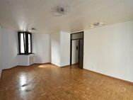 Spitzen Lage! Bezugfreies Apartment mit EBK in Krefeld City - Krefeld