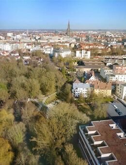 MITTEN IM BLAUPARK: TOP MODERNE PENTHOUSE-MAISONETTE-WOHNUNG MIT TG-STELLPLATZ - Ulm