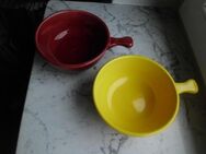 2 Suppentassen Griff-Schalen Keramik gelb bordeaux Potteries Vintage zus. 4,- - Flensburg
