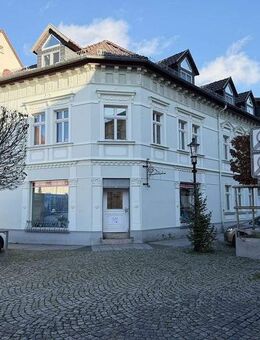 Saniertes und voll vermietetes Mehrfamilienhaus mit Stellplätzen in Meuselwitz - Meuselwitz