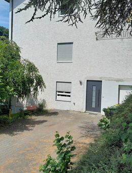 **Von Privat** 4,5 Zimmer Eigentumswohnung mit Garage und Keller - Wald-Michelbach