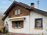 Ehemaliges Bahnwärterhäuschen in Lauda-Königshofen - Klein und bald Dein! - Lauda-Königshofen