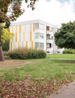 Altwarmbüchen-Zentrum: Gepflegte 3-Zimmer-Eigentumswohnung mit Loggia in grüner Umgebung. - Isernhagen