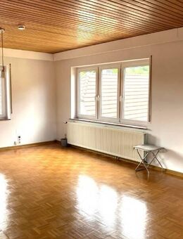 GROßE WHG MIT TERRASSE... - Bischofsheim (Rhön) Zentrum