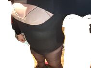 19 Jahre alt gibt JETZT HJ/BJ in Nylons🔥 - Hamm