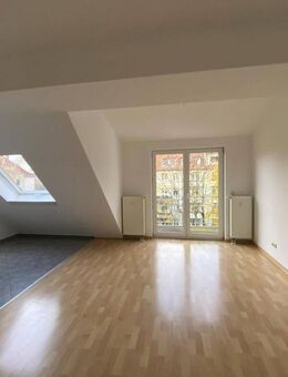 2 Zimmer Gohlis-Nord 52m² Dachgeschoss mit Balkon offene Küche - Leipzig