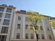 E & Co. - Wunderschöne, exklusive 4-Zimmer Wohnung mit zwei Balkonen nahe Königsplatz - München
