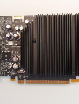 Grafikkarte XFX NVidia GeForce 7300GT 512MB passiv Kühler - Koblenz Zentrum