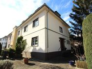 Geräumiges Reiheneckhaus zu vermieten - Komfortables Wohnen auf drei Etagen inklusive Garten - Ludwigshafen (Rhein)