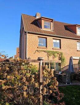 Reihenendhaus in bester Lage - Reinfeld (Holstein)