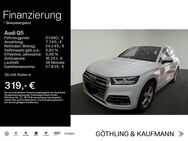 Audi Q5, 50 TFSIe qu ° Tour, Jahr 2020 - Hofheim (Taunus)