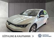 VW Golf, 1.5 TSI Life 110kW SPUR, Jahr 2020 - Eschborn